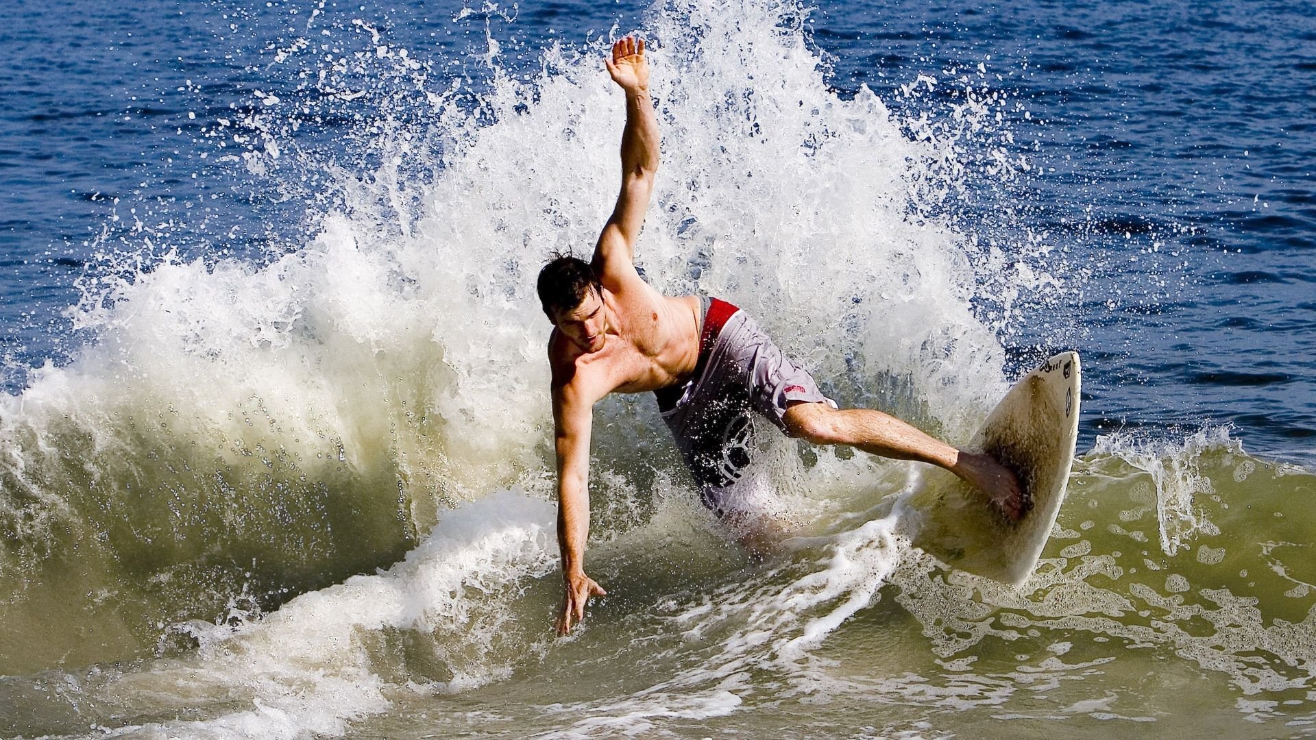 世界排名争夺战焦点战,美国制霸奥地利的科技与战略博弈